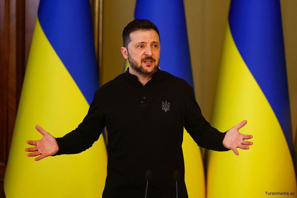 Зеленский поручил проверить сотрудников министерств на детекторе лжи