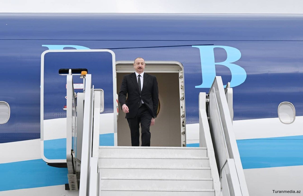 Президент Азербайджана Алиев прибыл с рабочим визитом в Венгрию
