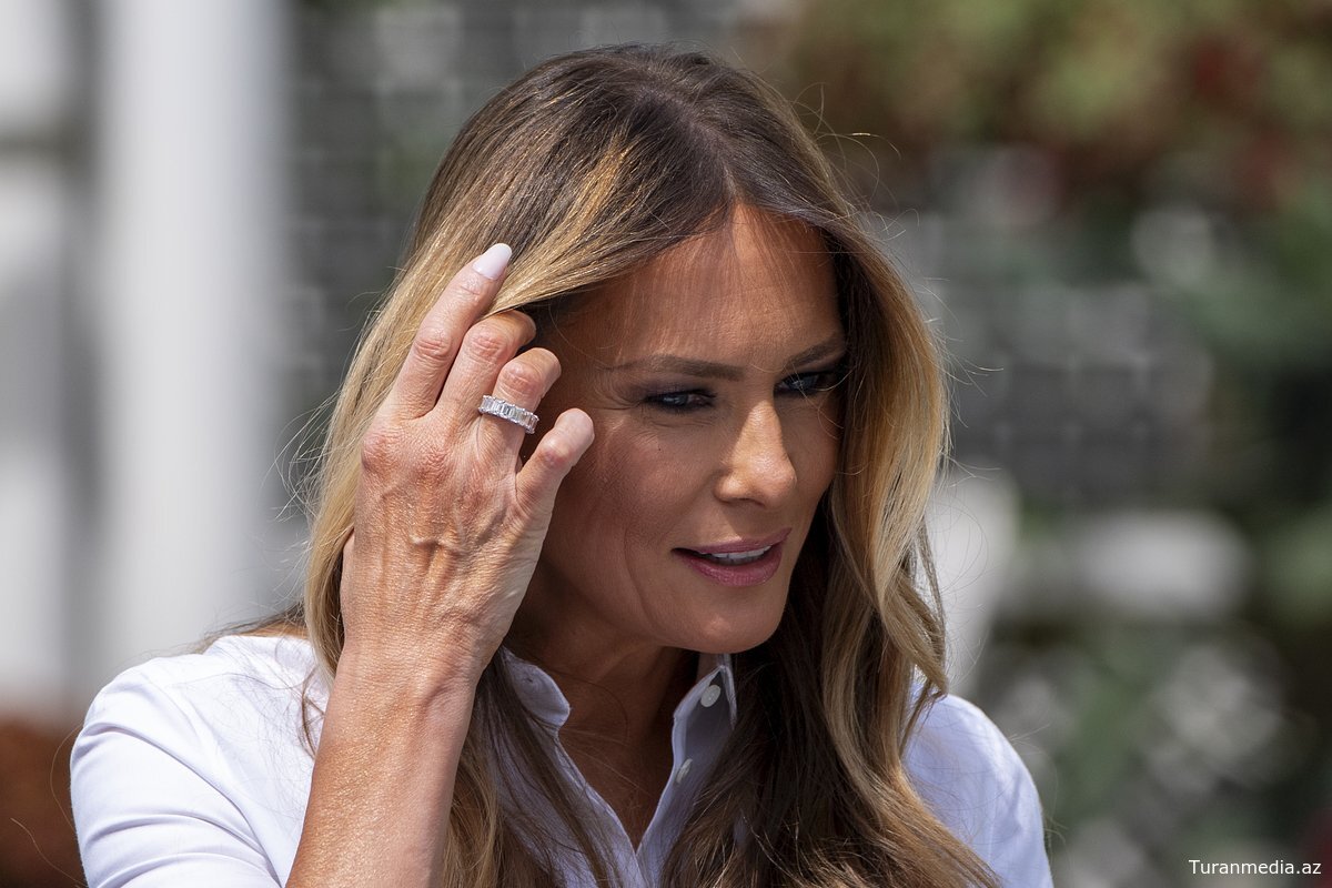 Журналист Майкл Вулфф: Жена Трампа ненавидит его и не живет в Белом доме