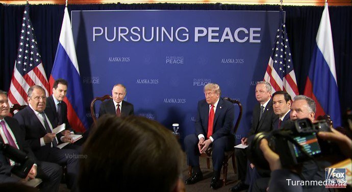 Axios: Путин предложил заморозить фронт, Трамп - гарантии безопасности для Украины