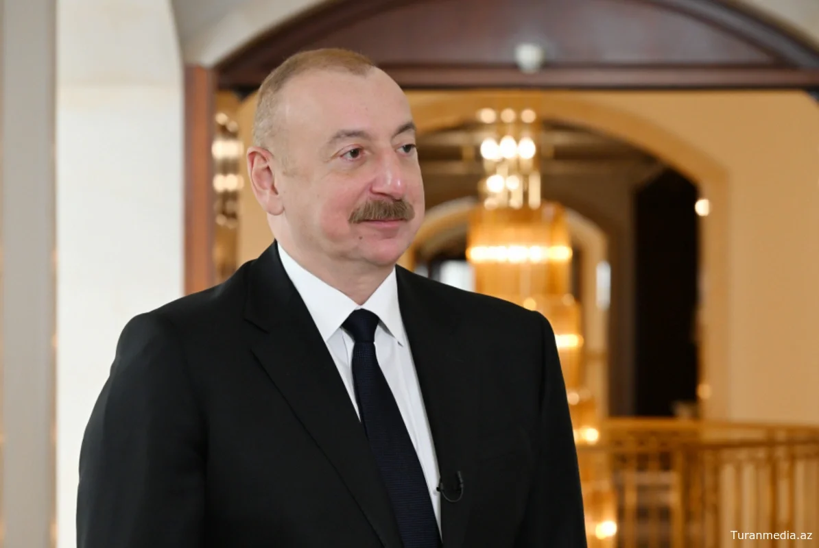 Президент Ильхам Алиев поздравил короля Таиланда