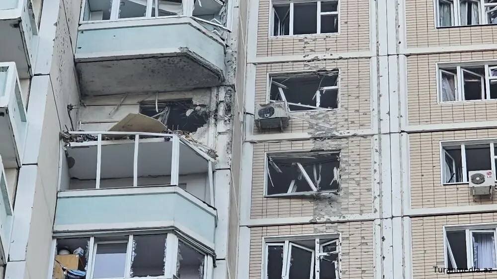 Масштабная атака дронов на Москву: Что известно об инциденте в Шереметьево